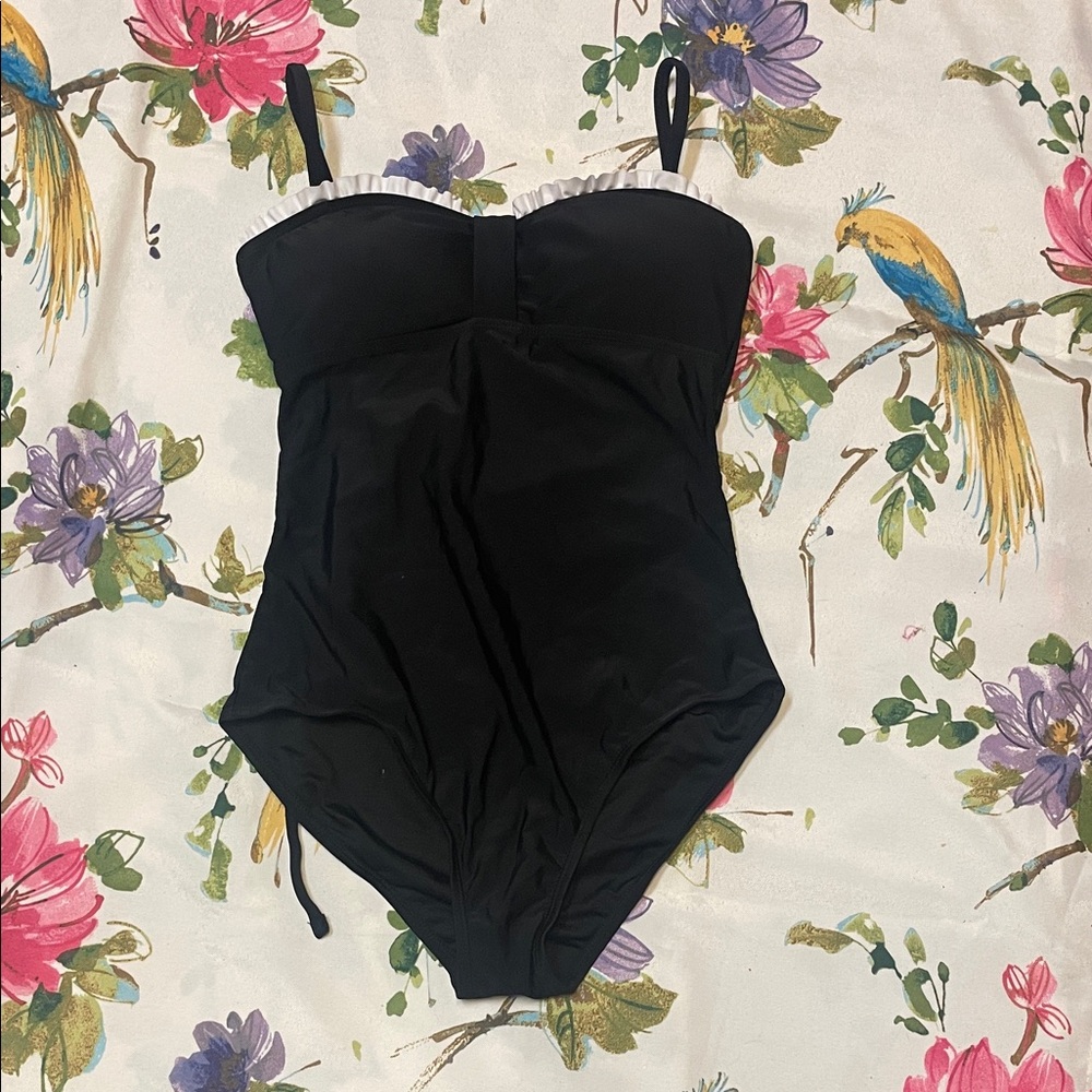 Ladies one piece bathing